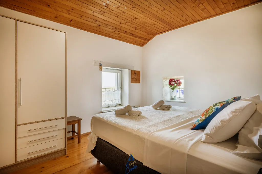 2-Bedroom Villa in Umag with Saltwater Pool