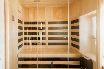 2-Bedroom Villa in Umag with Saltwater Pool