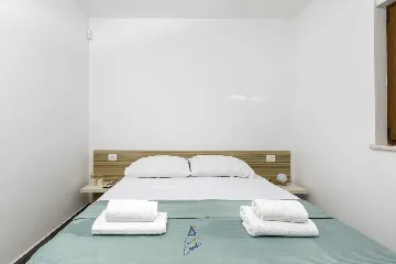 3-Bedroom Apartment with Pool and Garden in Meduliin