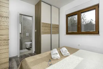 3-Bedroom Apartment with Pool and Garden in Meduliin