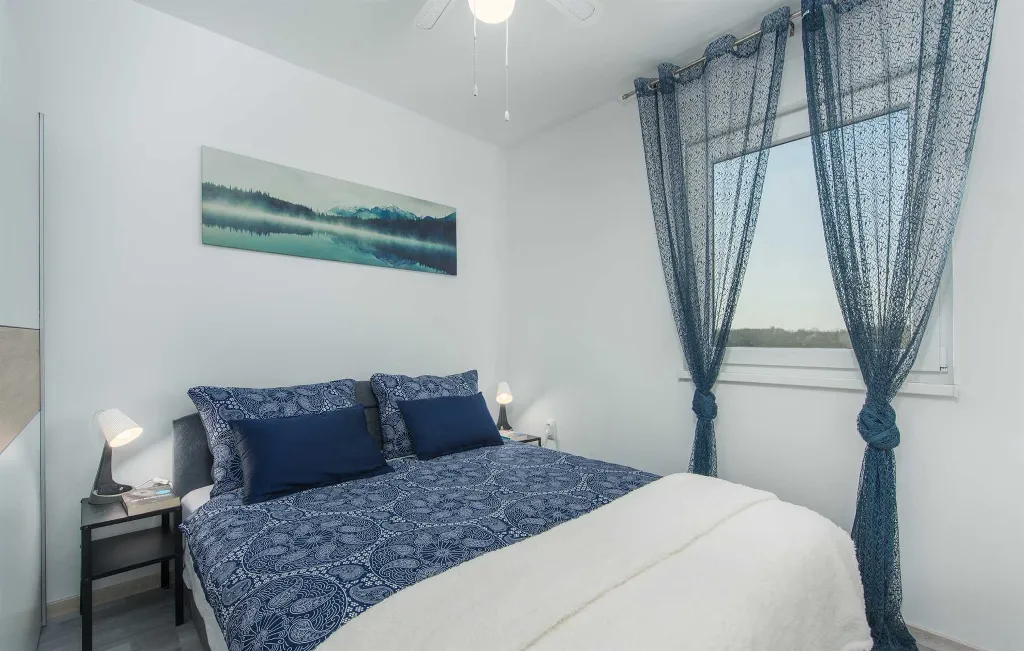 3-Bedroom Villa with Private Pool and Jacuzzi in Umag