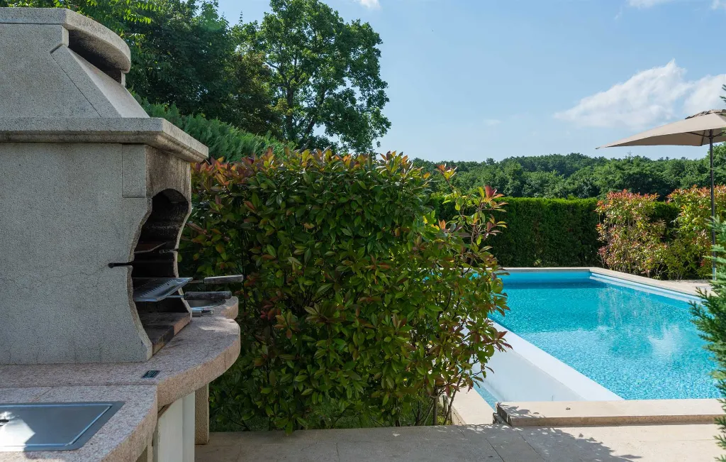 Villa in Žminj with Heated Indoor & Outdoor Pool