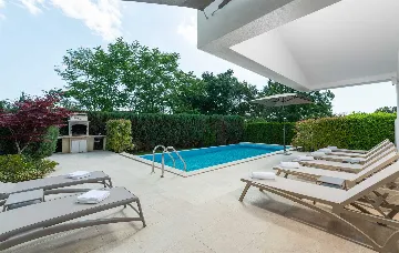 Villa in Žminj with Heated Indoor & Outdoor Pool