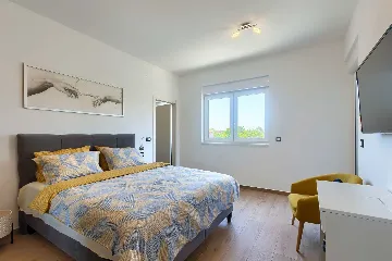 4-Bedroom Villa with Private Pool for 8 in Pula