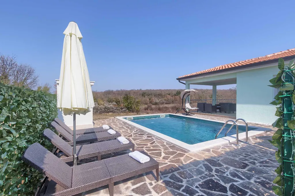 3-Bedroom Villa with Private Pool in Buje