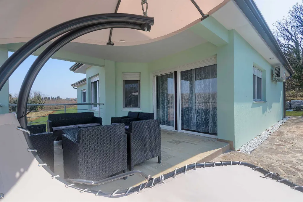 3-Bedroom Villa with Private Pool in Buje