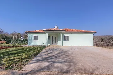 3-Bedroom Villa with Private Pool in Buje