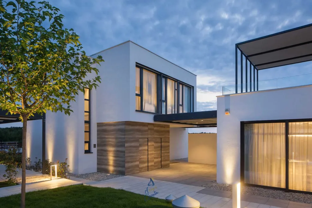6-Bedroom Villa in Bale for Up to 12 Guests