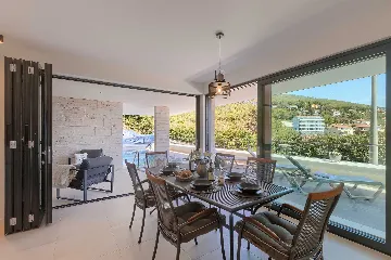 3-Bedroom Villa with Heated Pool in Ičići
