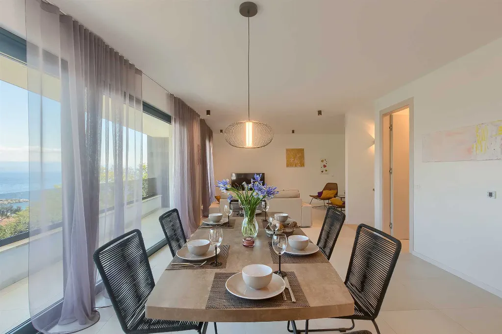 3-Bedroom Villa with Heated Pool in Ičići