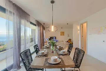 3-Bedroom Villa with Heated Pool in Ičići