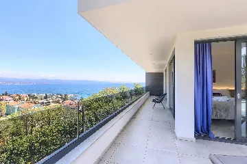 3-Bedroom Villa with Heated Pool in Ičići