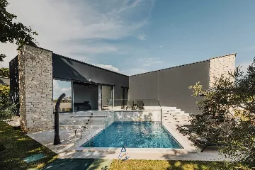 Private Pool Villa for 6 in Valica