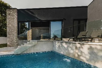 Private Pool Villa for 6 in Valica