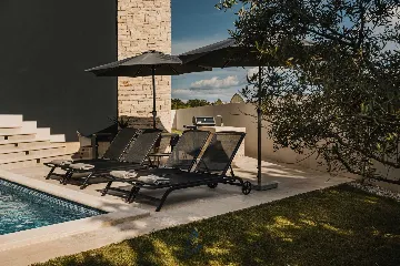 Private Pool Villa for 6 in Valica