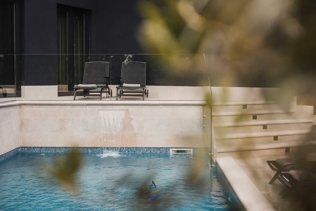 Private Pool Villa for 6 in Valica