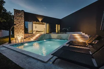 Private Pool Villa for 6 in Valica