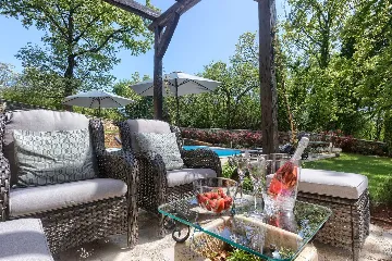 Villa in Muntrilj with Private Swimming Pool