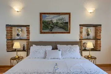 Villa in Muntrilj with Private Swimming Pool