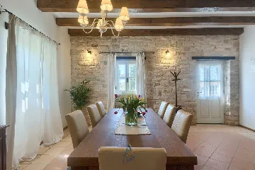 Villa in Muntrilj with Private Swimming Pool