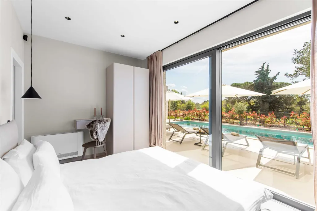 Vabriga 4-Bedroom Villa with Heated Pool & Jacuzzi