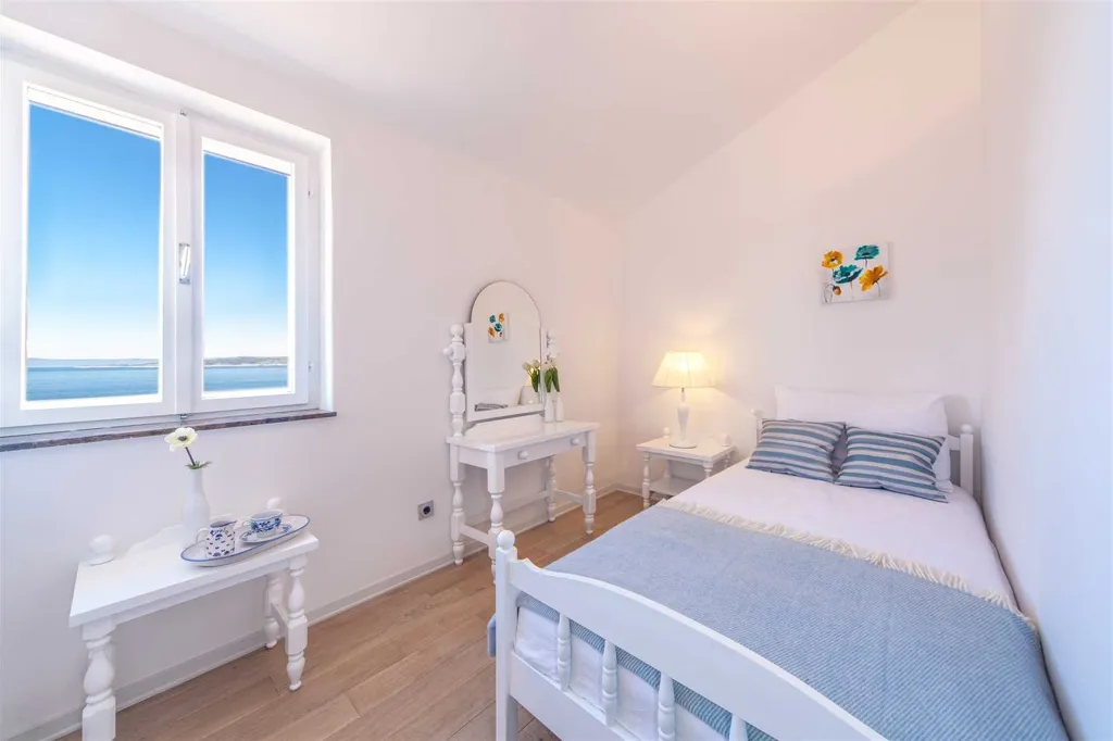 Baška Voda 5-Bedroom Villa with Private Pool