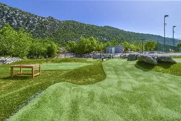 4-Bedroom Villa in Zagvozd for 8 Guests