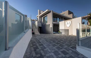 4-Bedroom Villa in Rogoznica with Seasonal Heated Pool