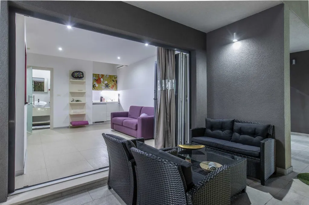 4-Bedroom Villa in Rogoznica with Seasonal Heated Pool