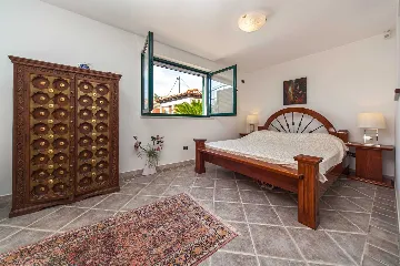 3-Bedroom Villa with Private Pool in Sumartin