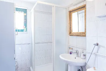 3-Bedroom Villa with Private Pool in Sumartin