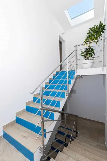 Podstrana Villa for 9 Guests with Heated Pool