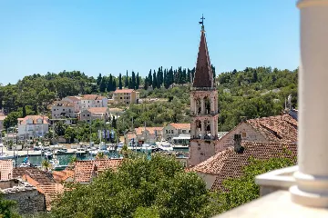 3-Bedroom Villa in Milna for 7 with Private Pool