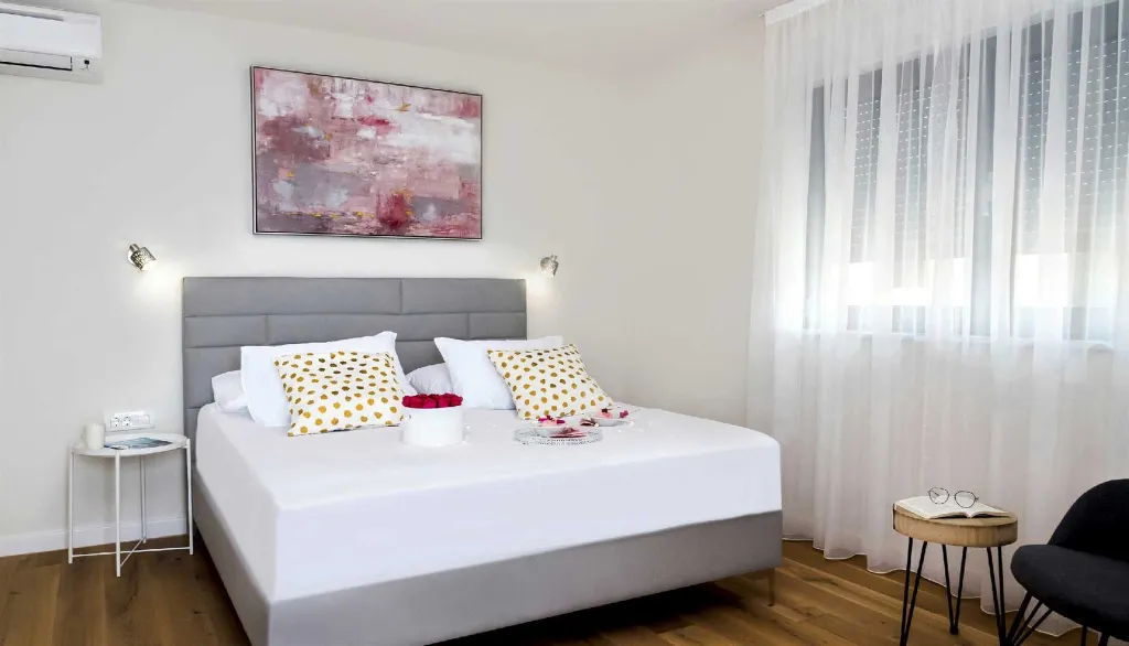 3-Bedroom Villa in Omiš with Heated Pool