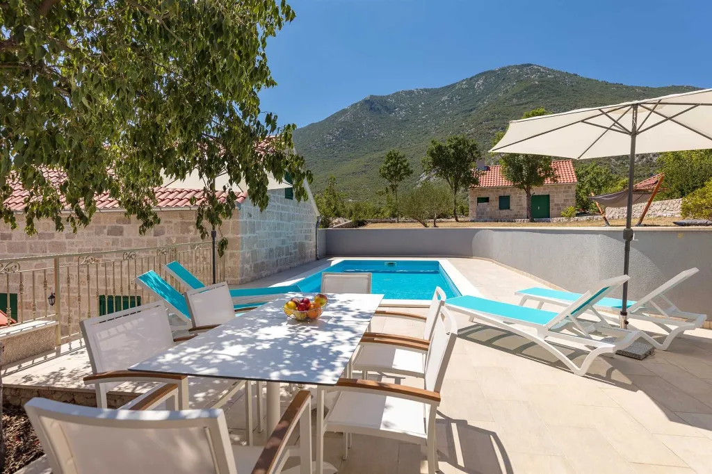 4-Bedroom Villa in Župa with Heated Pool