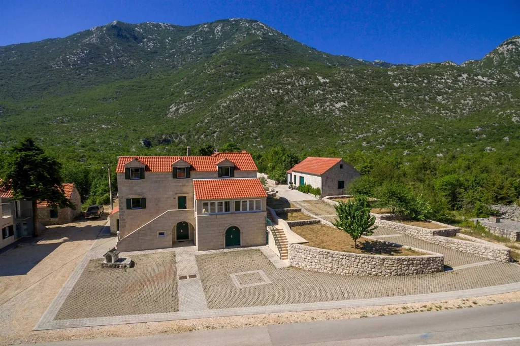 4-Bedroom Villa in Župa with Heated Pool