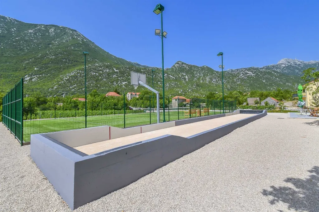 4-Bedroom Villa in Župa with Heated Pool
