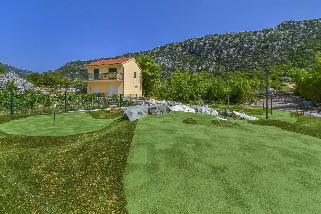 4-Bedroom Villa in Župa with Heated Pool