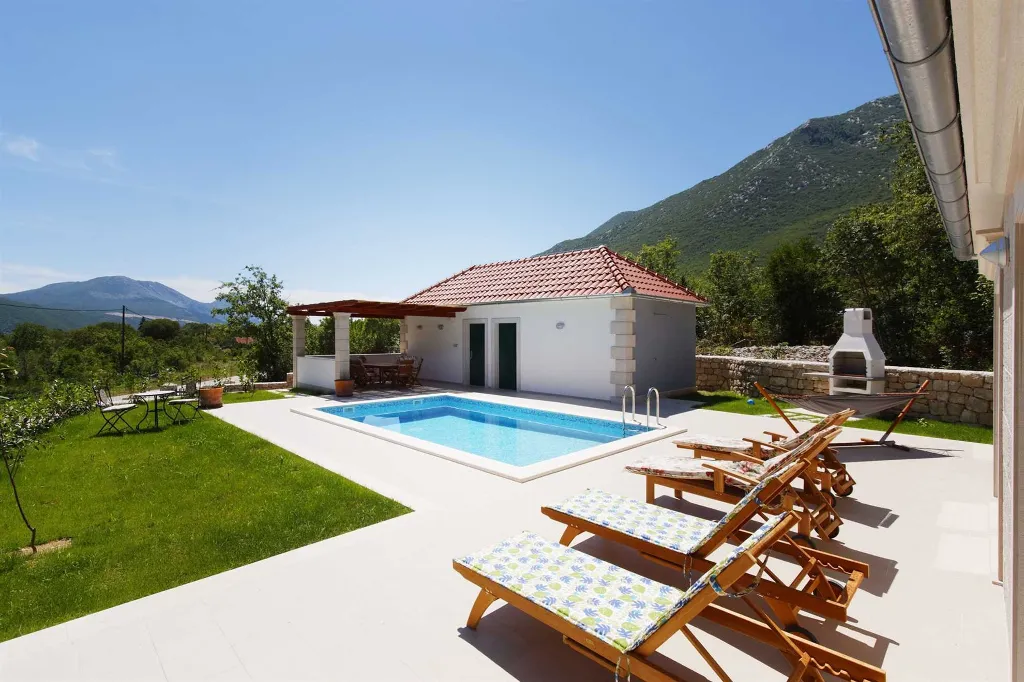 3-Bedroom Villa in Župa with Heated Private Pool