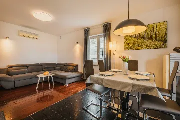 2-Bedroom Villa with Private Pool in Umag