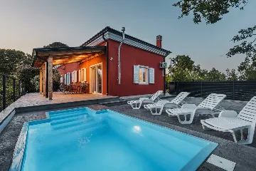 2-Bedroom Villa with Private Pool in Umag