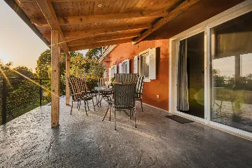 2-Bedroom Villa with Private Pool in Umag