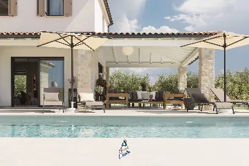 Heated Pool Villa in Nova Vas, Croatia