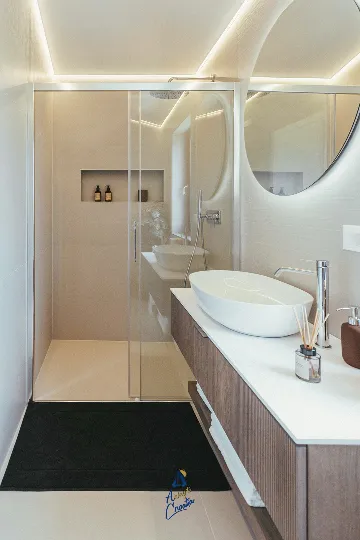 Heated Pool Villa in Nova Vas, Croatia