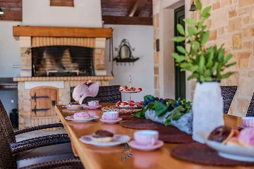 Seafront Villa with Heated Pool in Milna (Sleeps 10)