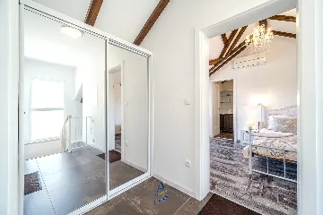 Seafront Villa with Heated Pool in Milna (Sleeps 10)