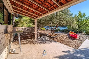 Seafront Villa with Heated Pool in Milna (Sleeps 10)
