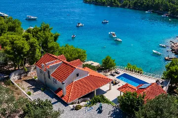 Seafront Villa with Heated Pool in Milna (Sleeps 10)