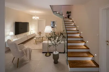 4-Bedroom Villa in Ražanj for Up to 8 Guests