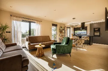 3-Bedroom Villa in Tar for 6 Guests with Pool